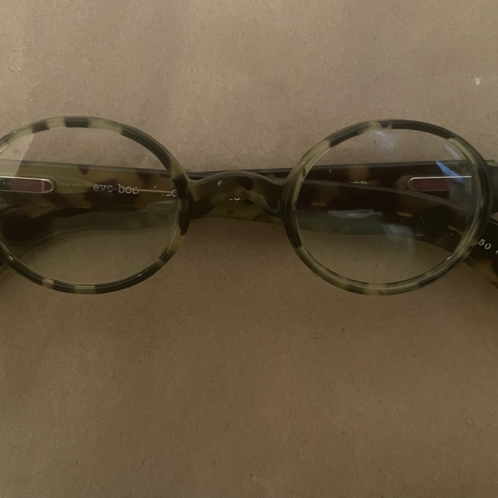 Elegant Tortoise Shell Glasses